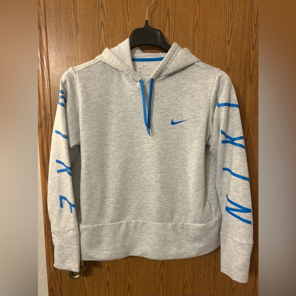 Nike Super Soft Graphic Hoodie